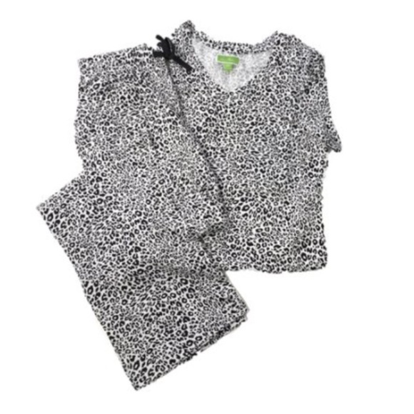NWT Vera Bradley knit pajama set - Picture 7 of 7